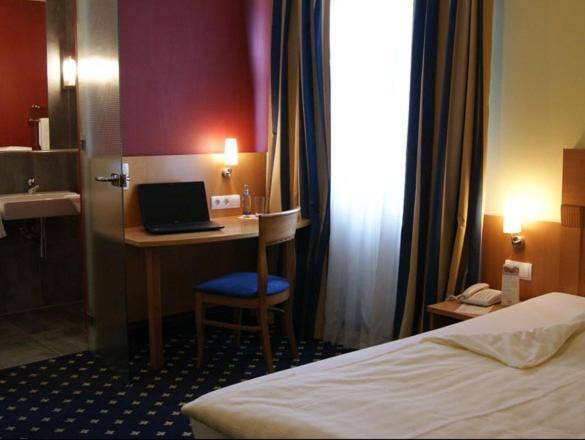 Hotel Rauch Атендорн Екстериор снимка